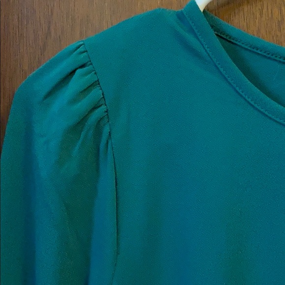 Express Top - Picture 2 of 5